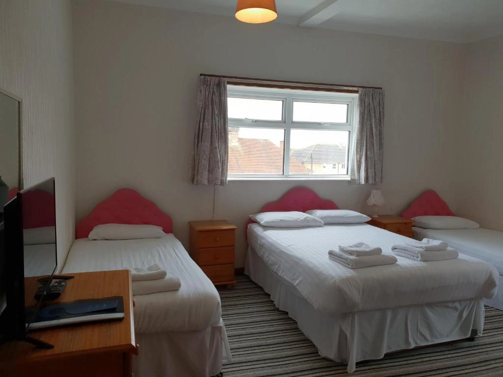 Wight Bay Hotel room 2